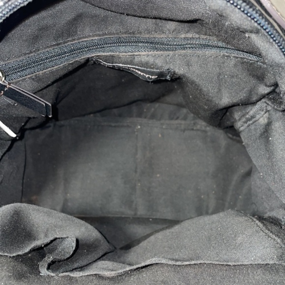 Liz Claiborne Vintage faux vegan leather backpack. Dark brown, can look black. - Picture 11 of 16